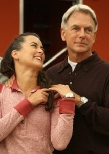 Ziva-and-Gibbs-ziva-and-gibbs-18558548-283-398